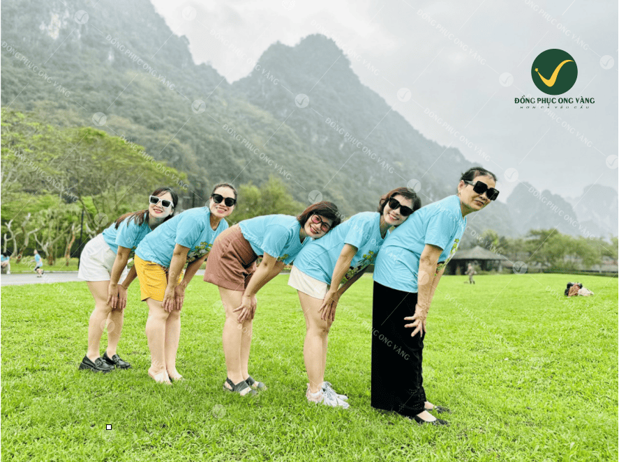 Thiết kế cổ tròn mang lại sự đơn giản