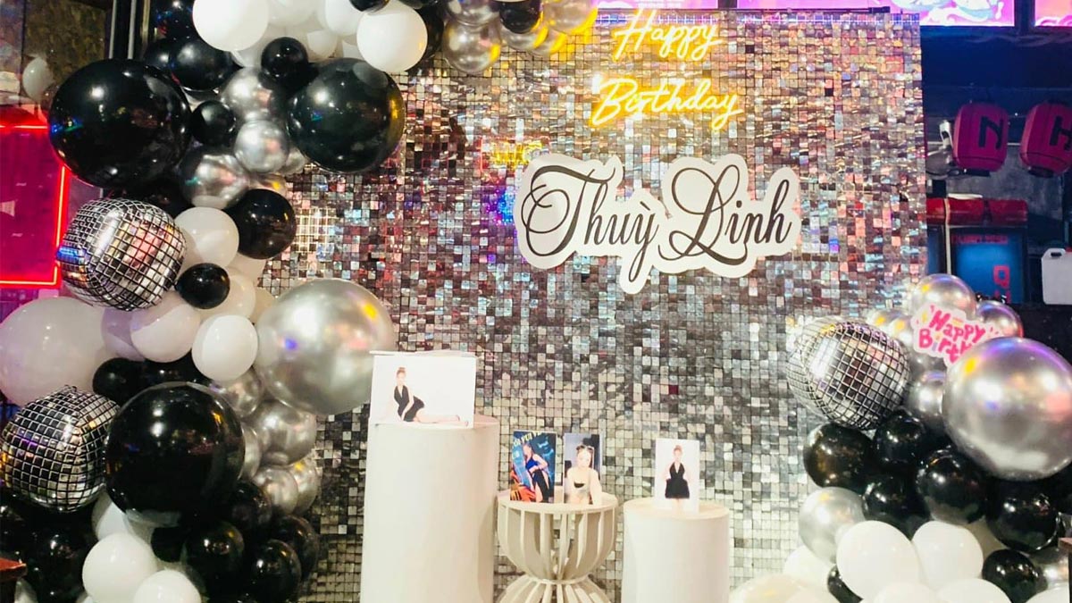 Background sinh nhật trang trí hiện đại