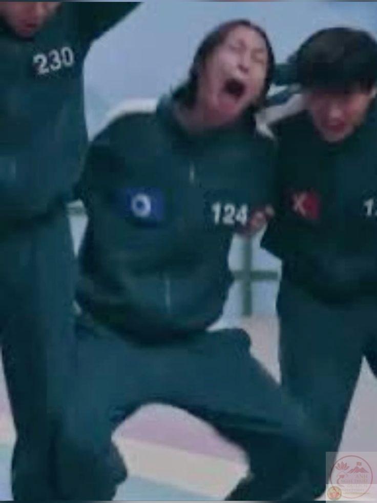 Squid Game meme vẫn giữ vị trí top trong loạt ảnh chế nổi bật toàn cầu