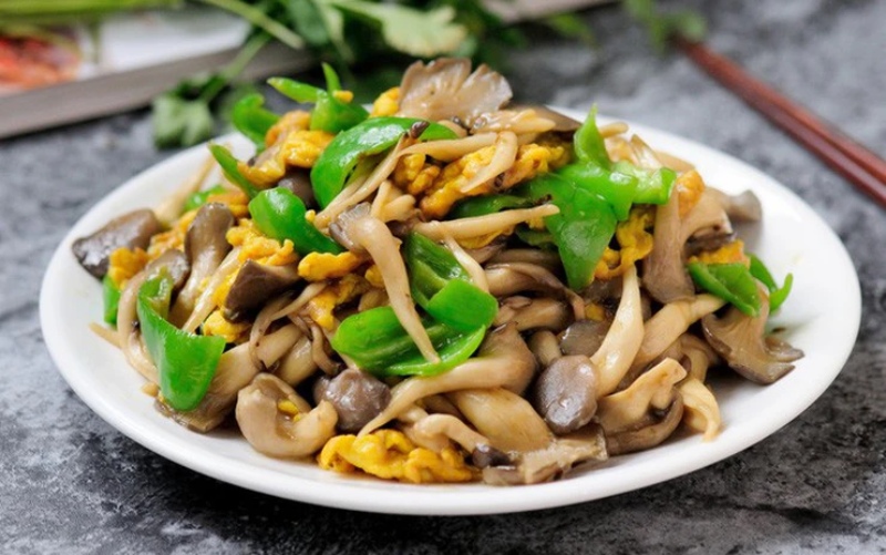 Món nấm xào chay cơ bản