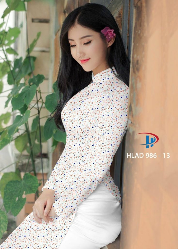 BST-99-Vai-ao-dai-Hoa-Nhi-nen-trang