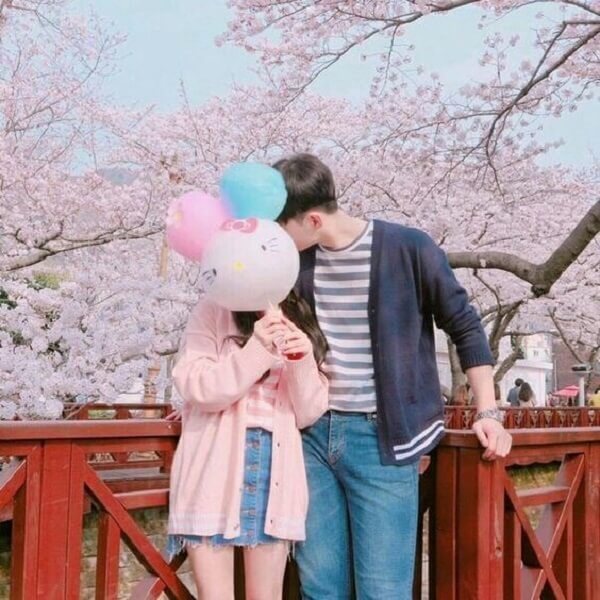 tao-dang-chup-anh-doi-nam-nu-ky-yeu