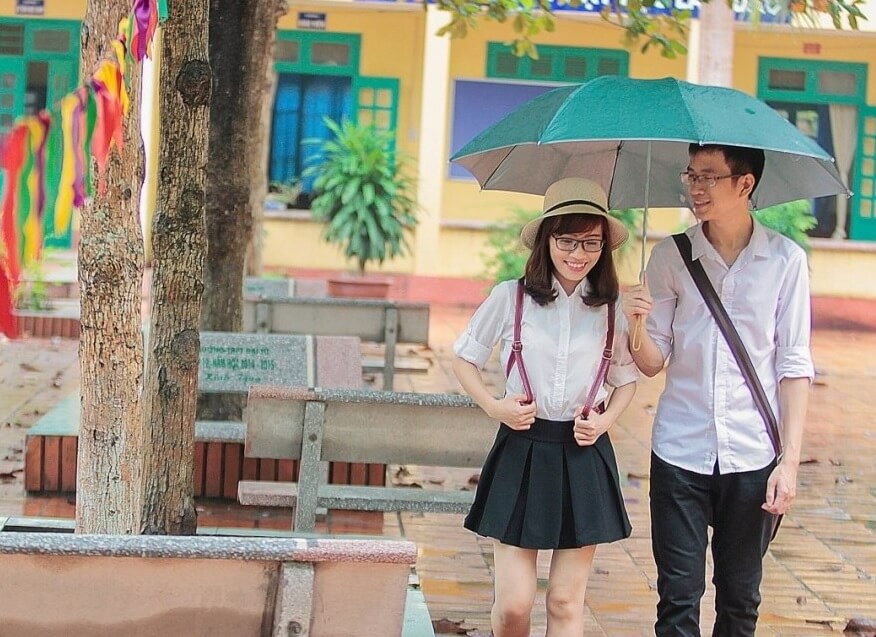 Chup-anh-ky-yeu-doi-nam-nu-y-nghia