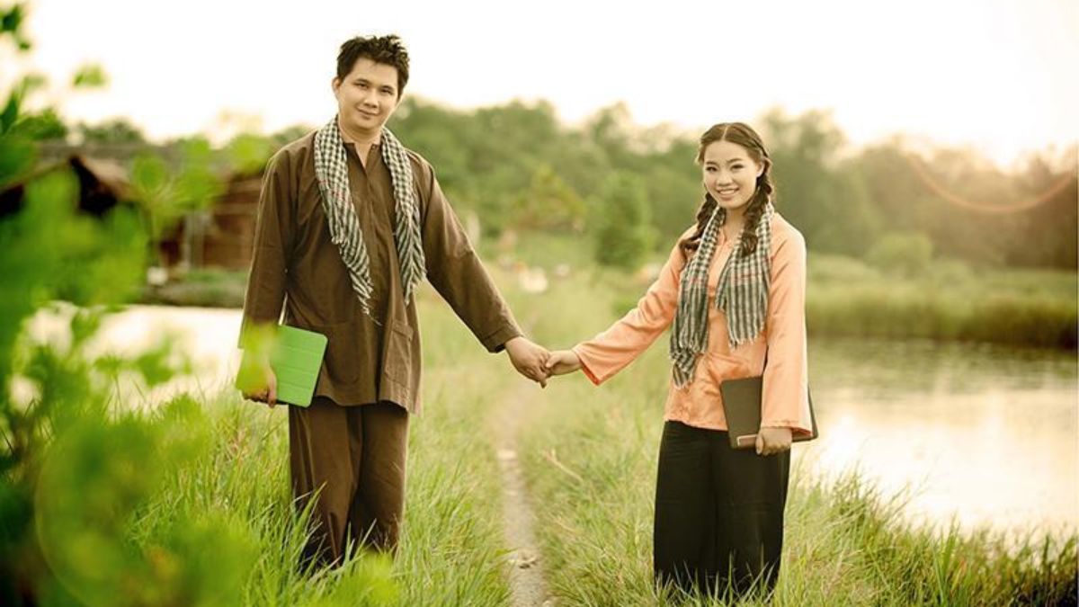 Trong tình yêu ní là gì