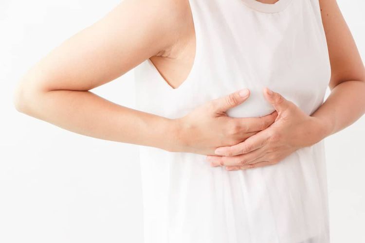 Cần lưu ý nếu cơn đau ngực trở nên nghiêm trọng hoặc chỉ đau ở một khu vực cụ thể