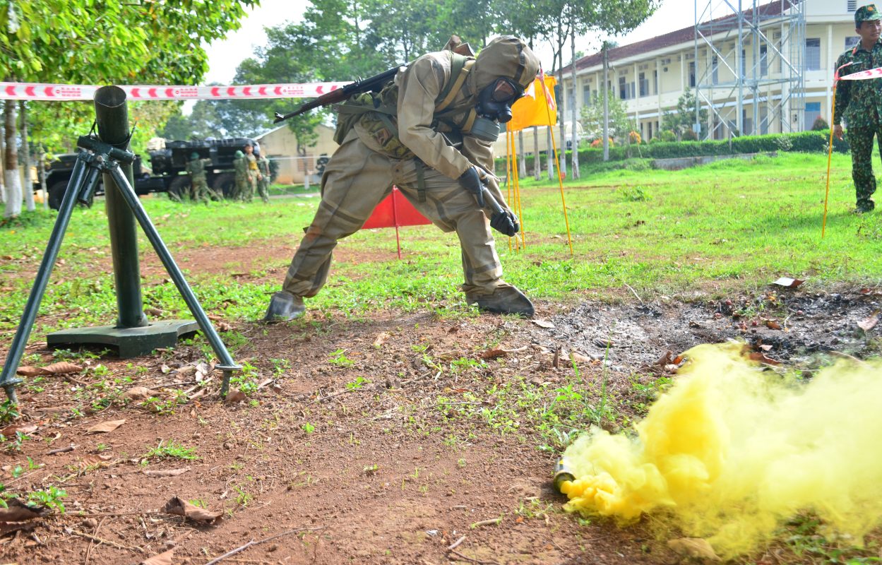 Quốc phòng - An ninh              >   Huấn luyện - Diễn tập