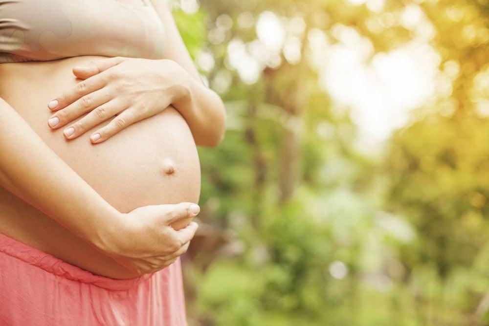 Mẹ vận động, lao động quá sức là nguyên nhân chính của hiện tượng dây rốn quấn cổ