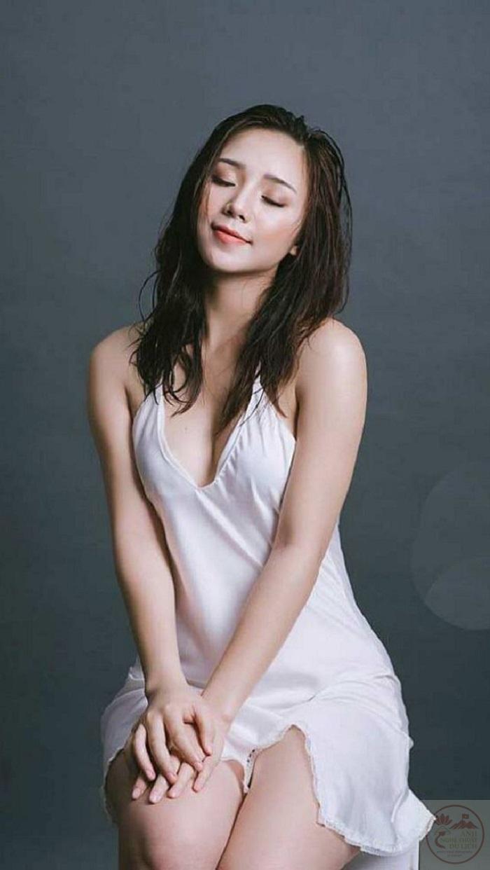 Quỳnh Kool sexy 4