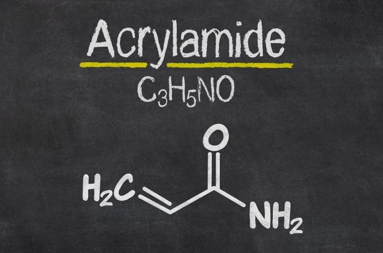 Acrylamide là loại hóa chất có thể gây tình trạng ung thư