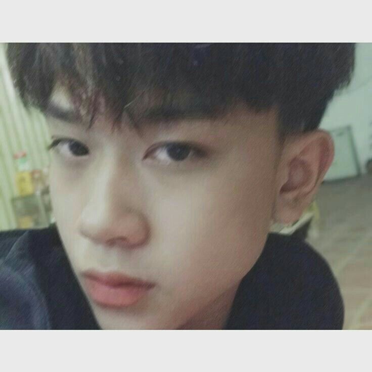 Những bộ ảnh trai đẹp 14 tuổi Việt Nam thường để lại ấn tượng nhờ sự chân thật gần gũi