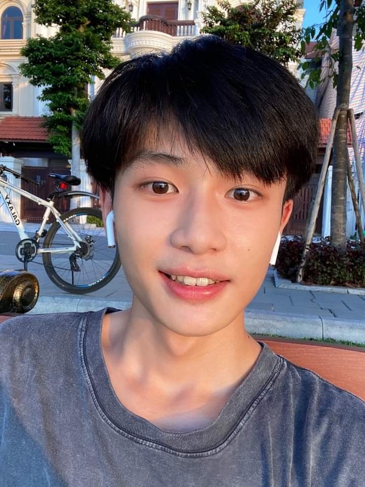 Những bức ảnh trai đẹp 14 tuổi thường khiến người xem ấn tượng bởi sự giản dị chân thật