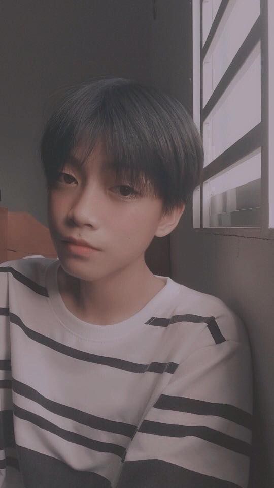 Ảnh con trai 14 tuổi luôn là chủ đề nhận được nhiều sự quan tâm trên mạng xã hội