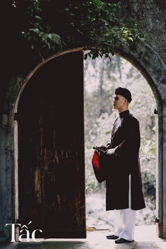 tạo dáng chụp ảnh tết cho nam 16