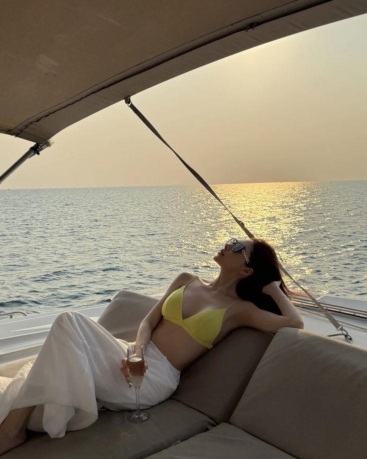 Du thuyền buổi chiều là thời điểm vàng để chụp