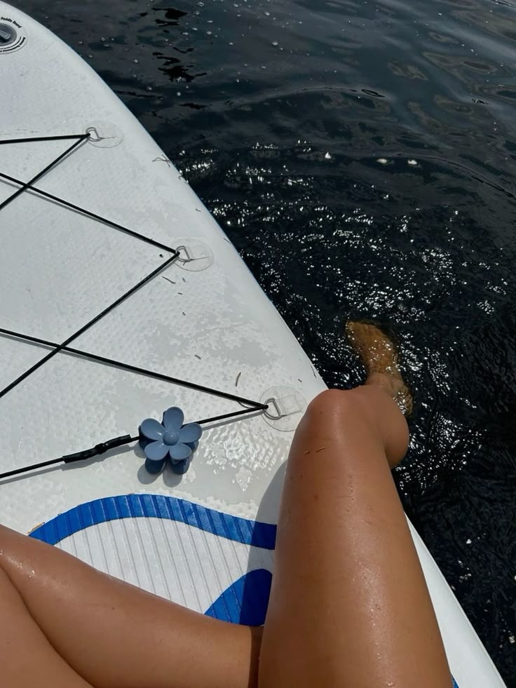 Mỗi cơn sóng là một lần tạo khung ảnh mới