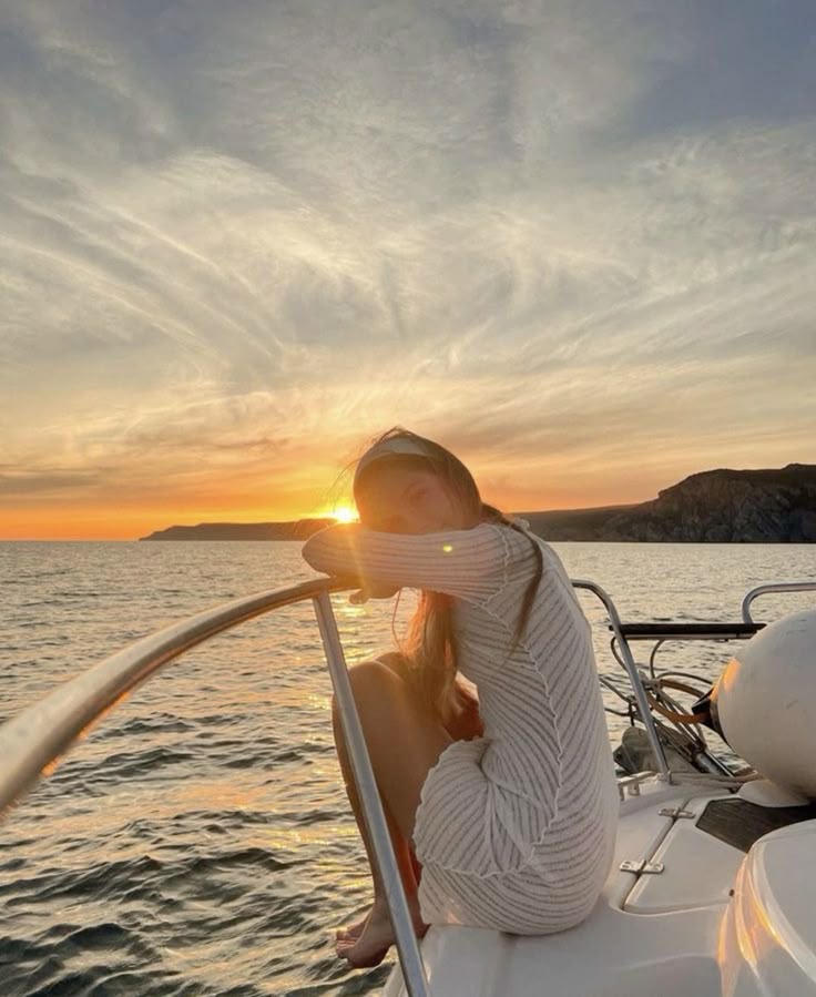 Cách tạo dáng trên du thuyền