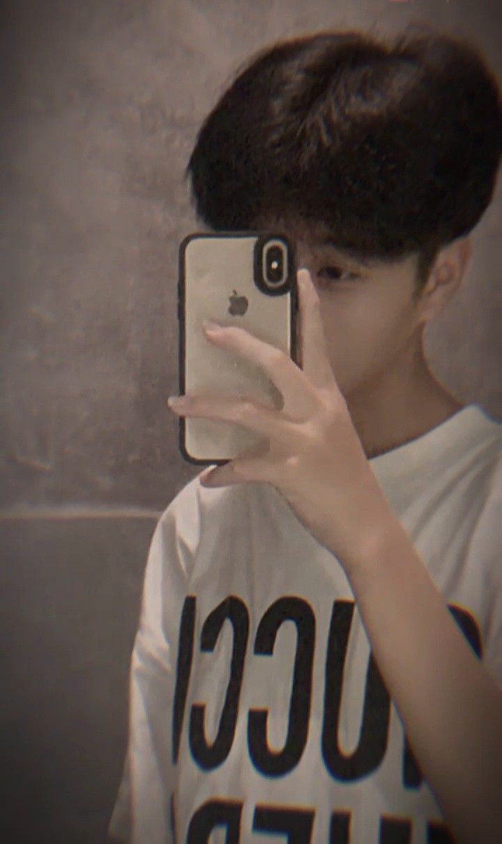 Một chiếc ảnh trai đẹp K11 trong sáng mang lại nụ cười cho nhiều người