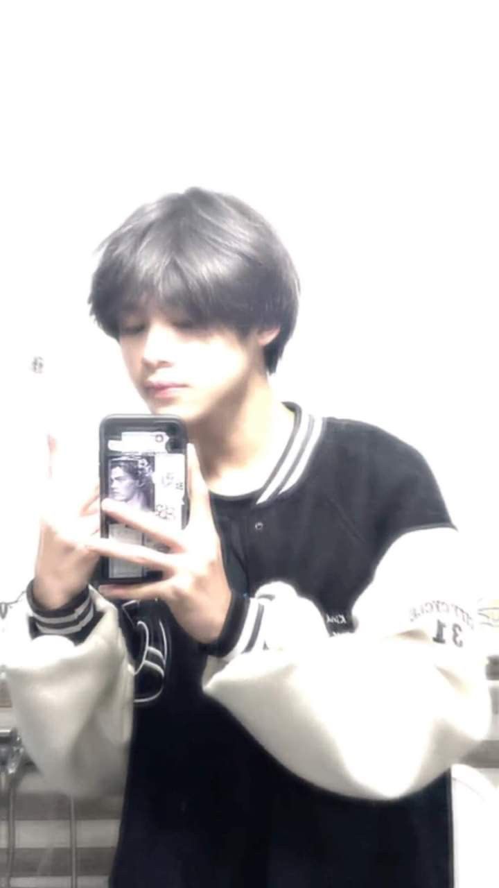 Ảnh trai K11 ghi điểm nhờ nụ cười rạng rỡ và sự hồn nhiên dễ thương