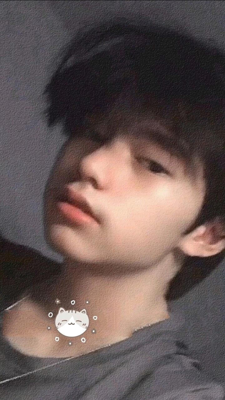 Ảnh trai K11 khiến cộng đồng mạng thích thú bởi sự vui tươi và tinh nghịch