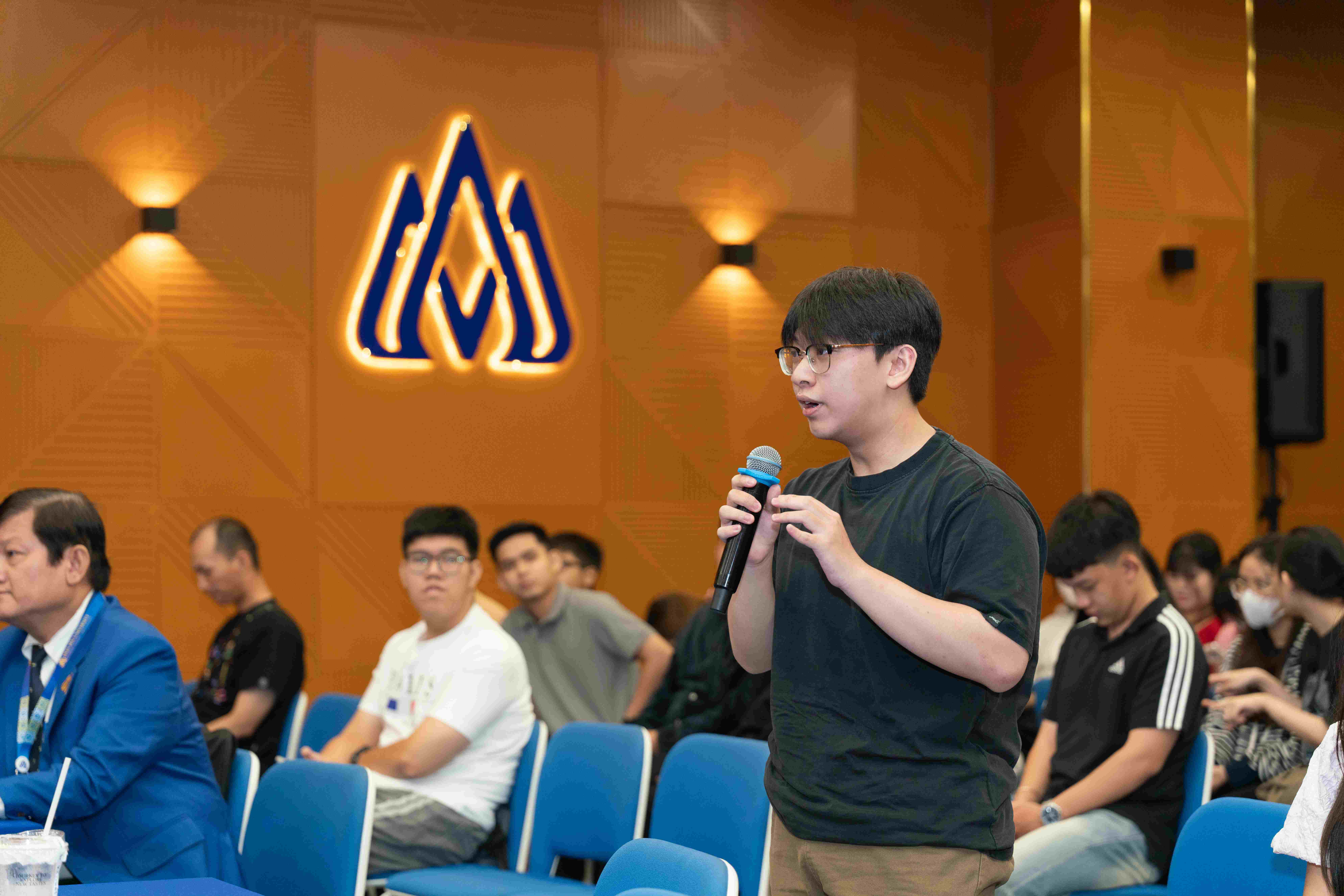 Legal Career Insight - Định hướng nghề Corporate Lawyer cho sinh viên ngành Luật HSU