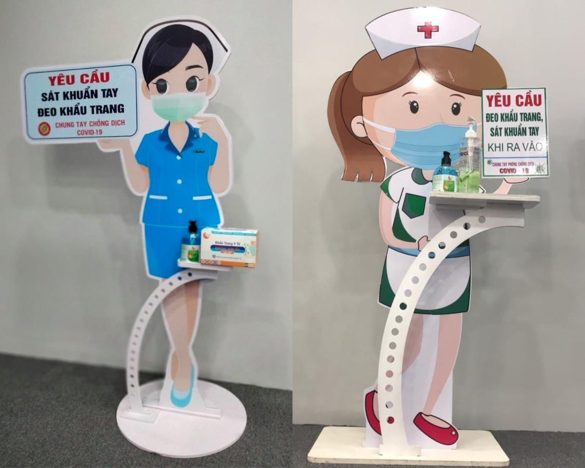 standee hình người đầu bếp