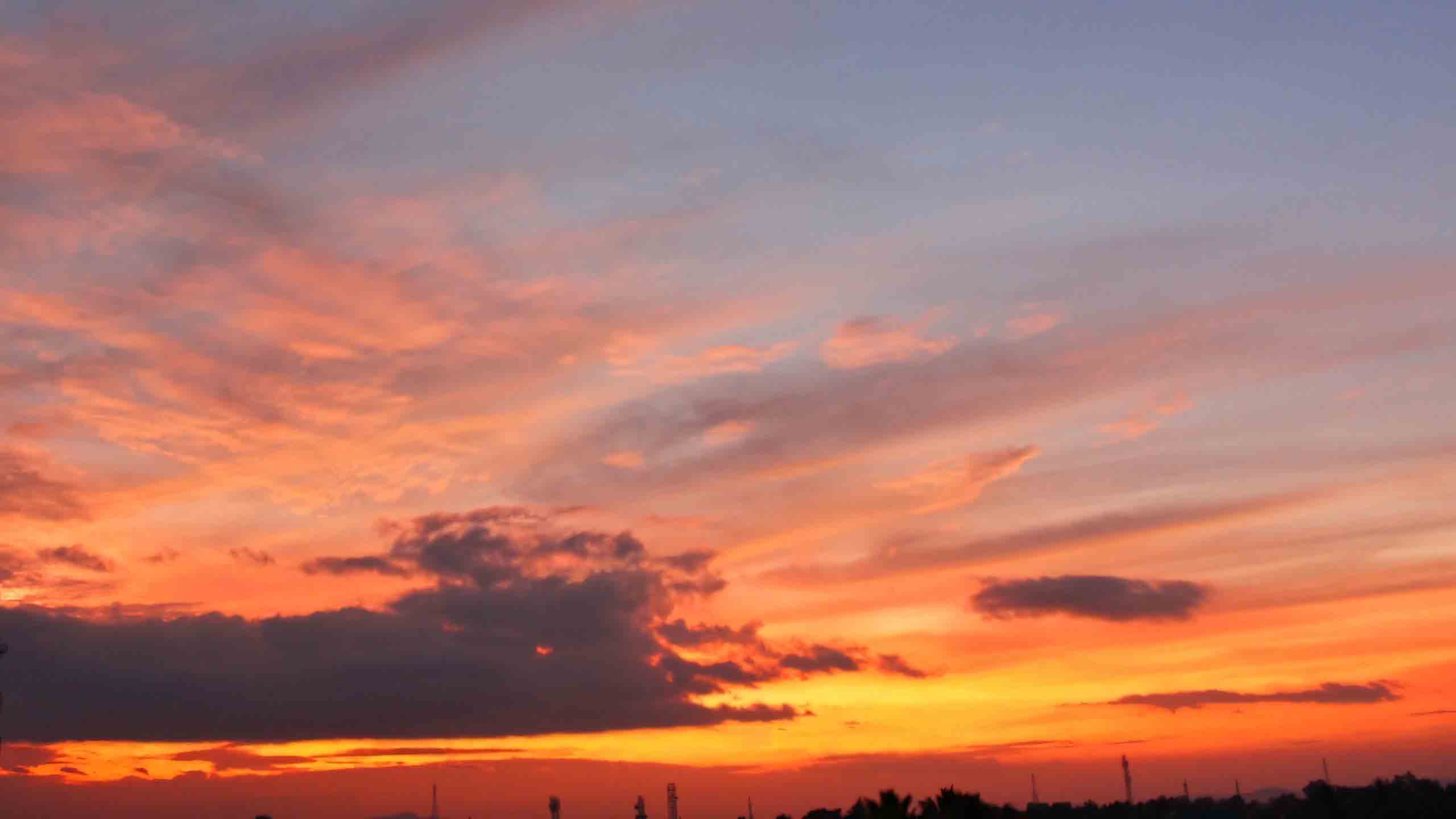 anh may buon 2560px 1440px 2k 2