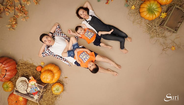 [Xem ngay] Bảng giá chụp ảnh gia đình tại Hà Nội cực ưu đãi của Suri