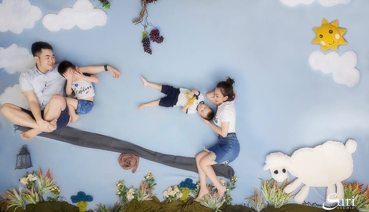[Xem ngay] Bảng giá chụp ảnh gia đình tại Hà Nội cực ưu đãi của Suri