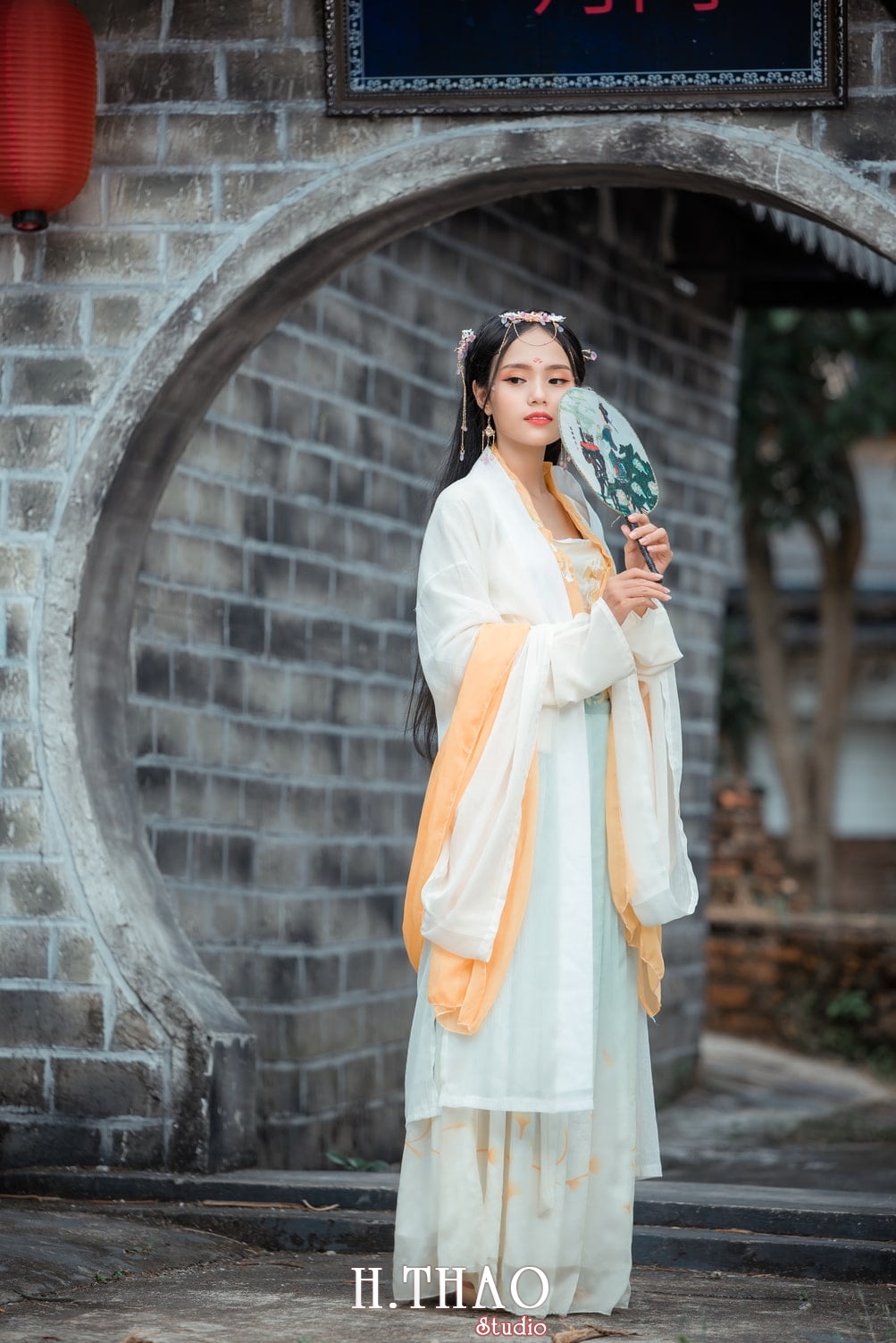 Anh co trang nu 14 - 5 concept chụp ảnh cổ trang HOT nhất hiện nay - HThao Studio