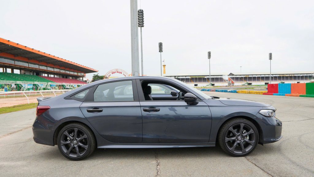 Thân xe Honda Civic 2025