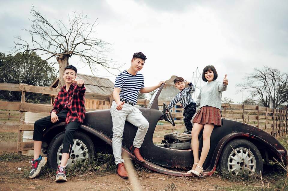 Giá chụp ảnh gia đình 4 người