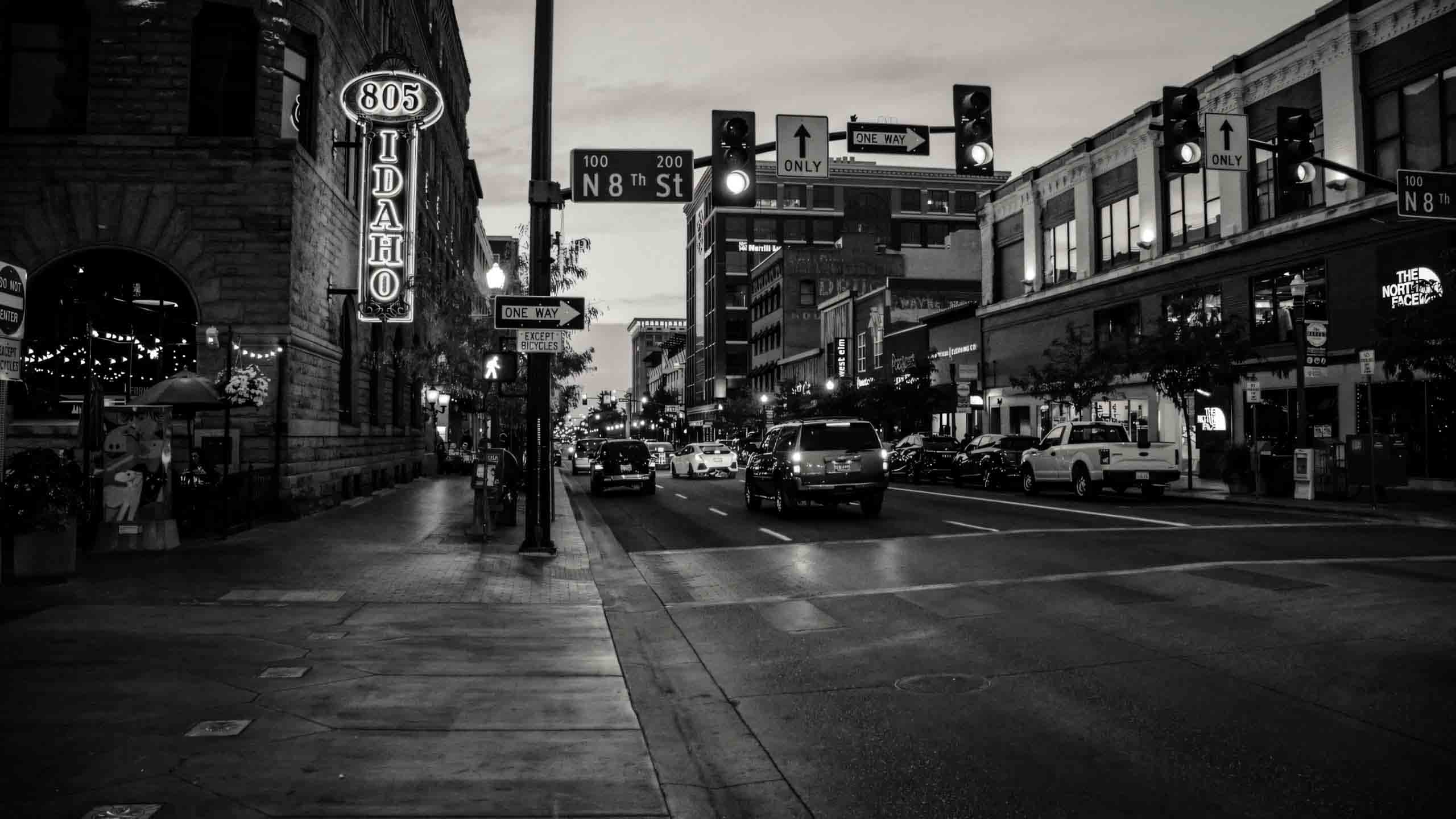 anh duong pho buon den trang 2560px 1440px 2k 4