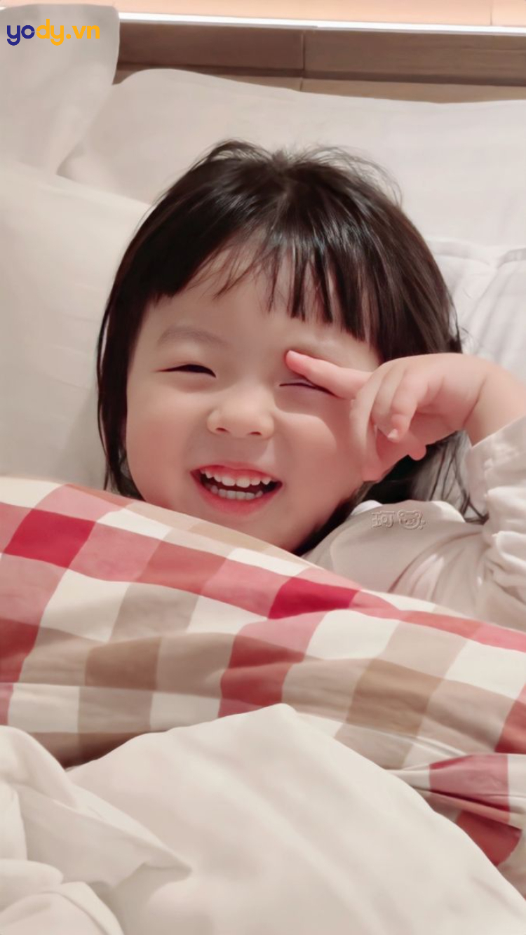 Ảnh đại diện hài hước cho người yêu em bé siêu ngộ nghĩnh