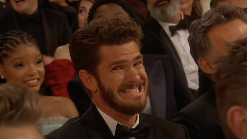 anh-cuoi-ra-nuoc-mat-4