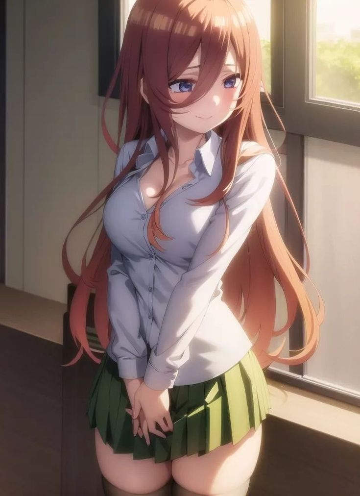 Đôi má ửng hồng như cả mùa xuân đang ghé qua.