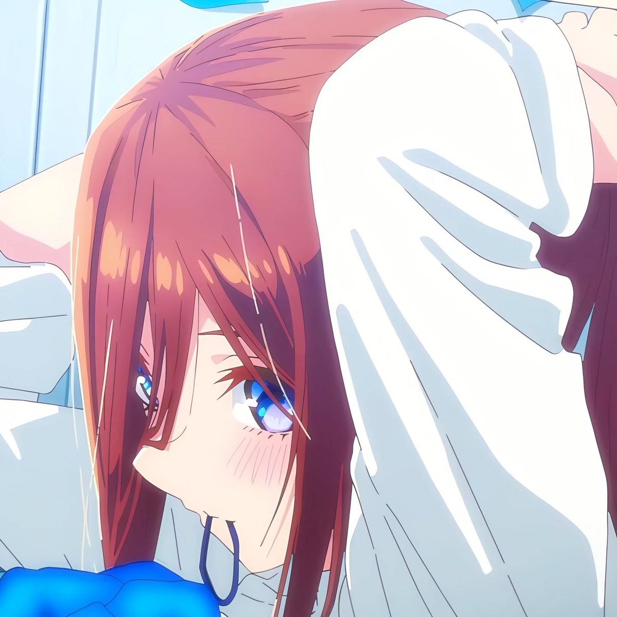 Không cần lời thoại, chỉ cần ánh mắt.