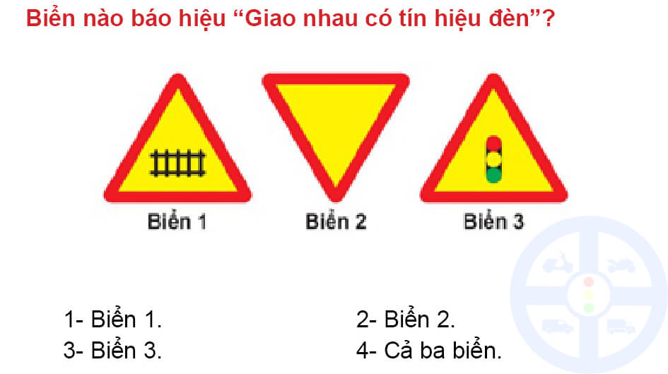 Biển nào báo hiệu nguy hiểm giao nhau với đường sắt?