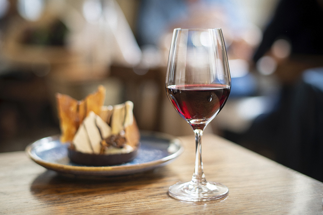 chỉnh ảnh với các ứng dụng sửa ảnh chuyên nghiệp