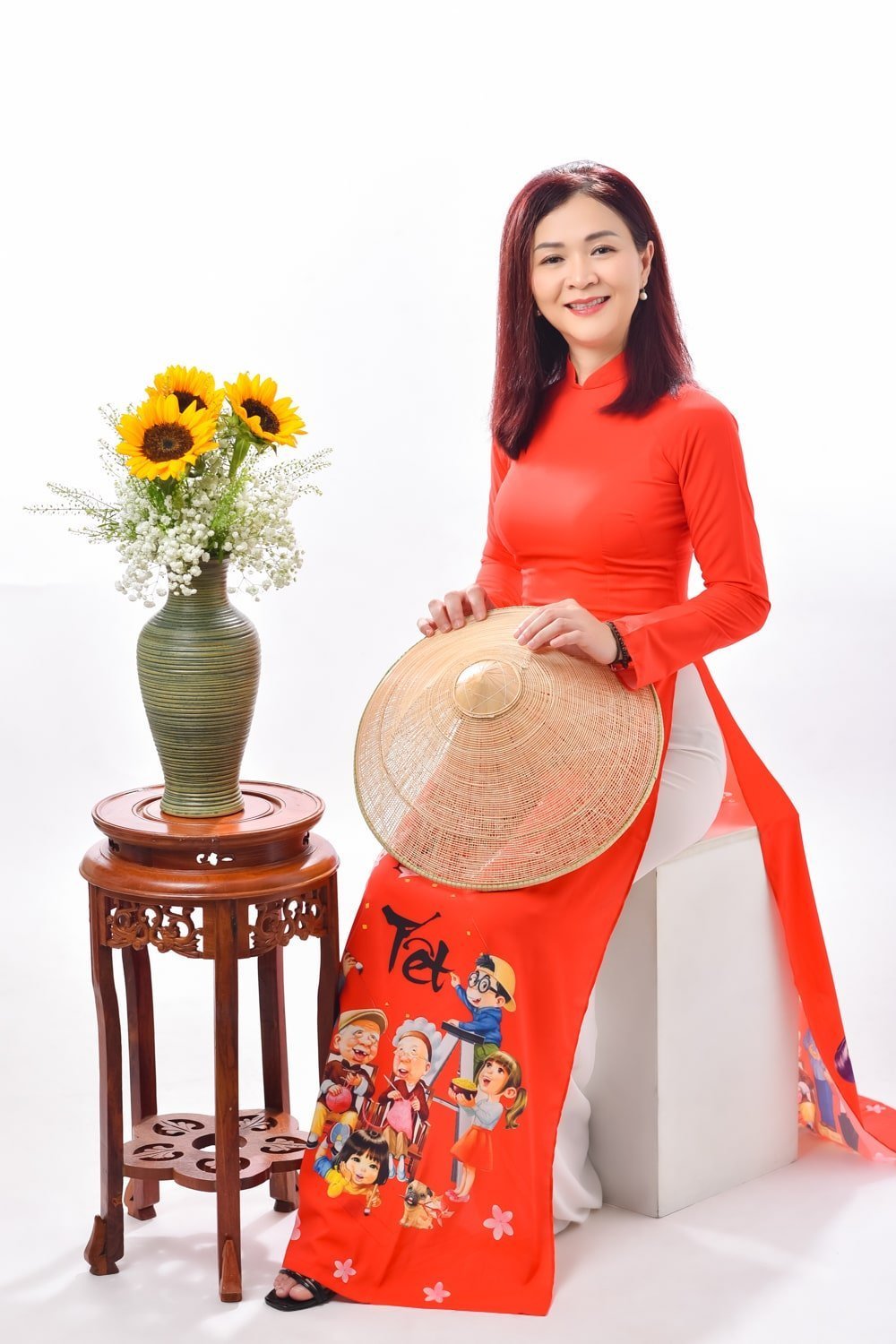 Anh ao dai 2 me con 7 min