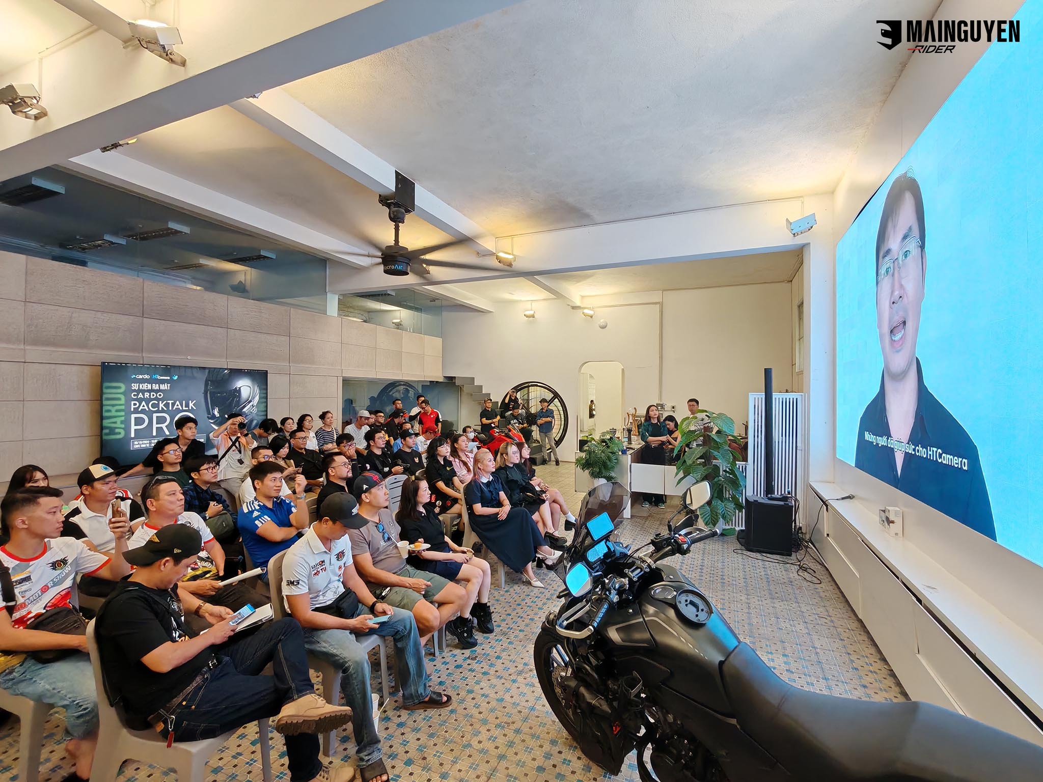 Toàn cảnh buổi offline ra mắt Cardo Packtalk PRO tại café Tinh Tế | mainguyenrider.com