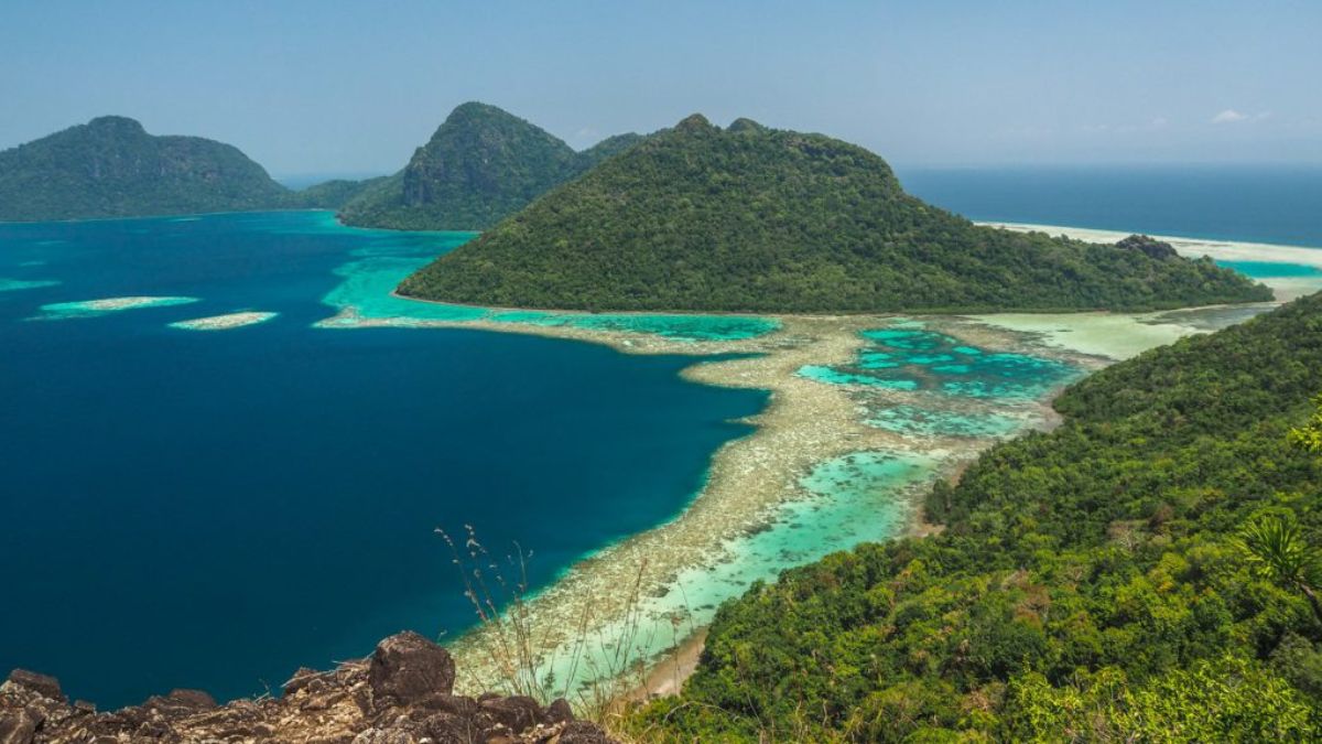 Đảo nào lớn nhất Châu Á?