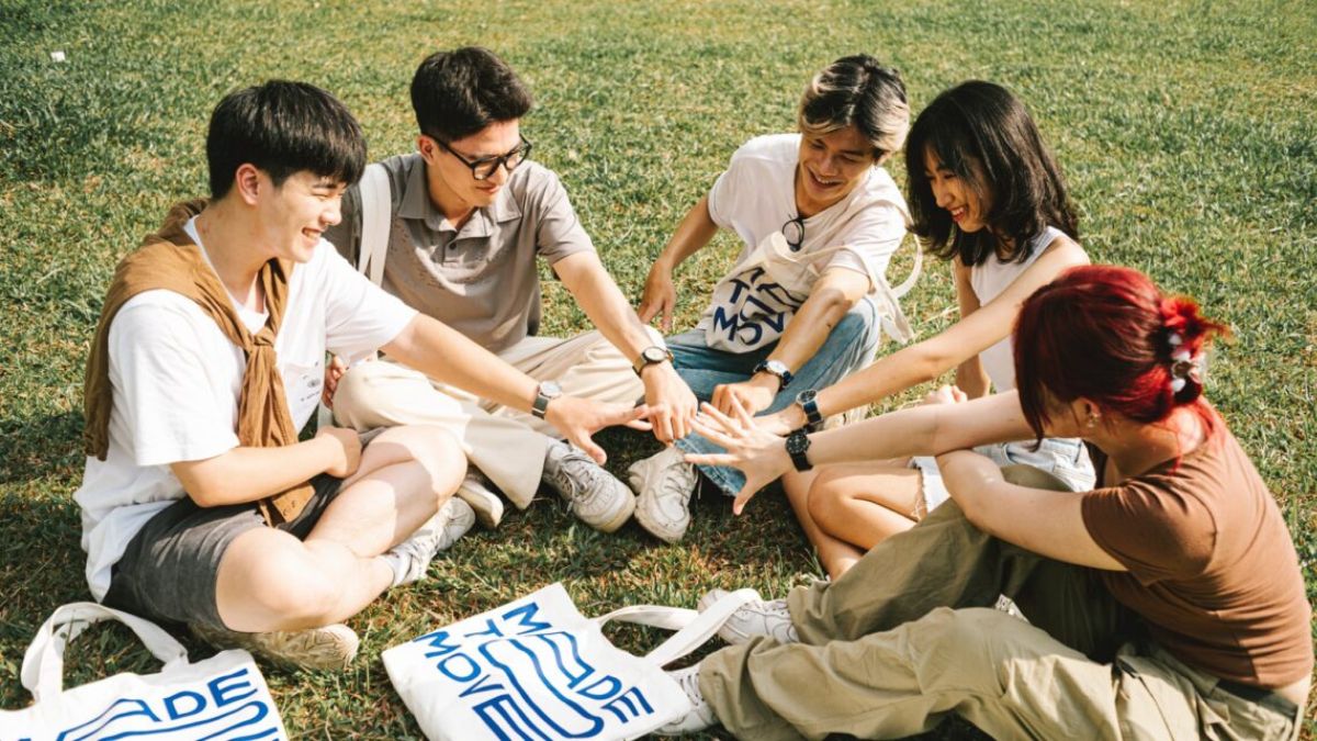 Thơ chế bằng tiếng Anh sáng tạo để troll bạn bè