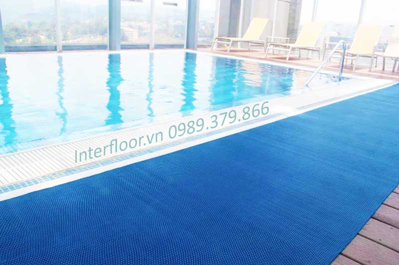 Thảm nhựa trải bể bơi