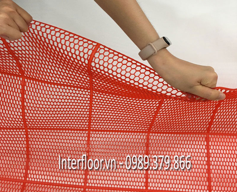 Thảm nhựa trải nhà xưởng