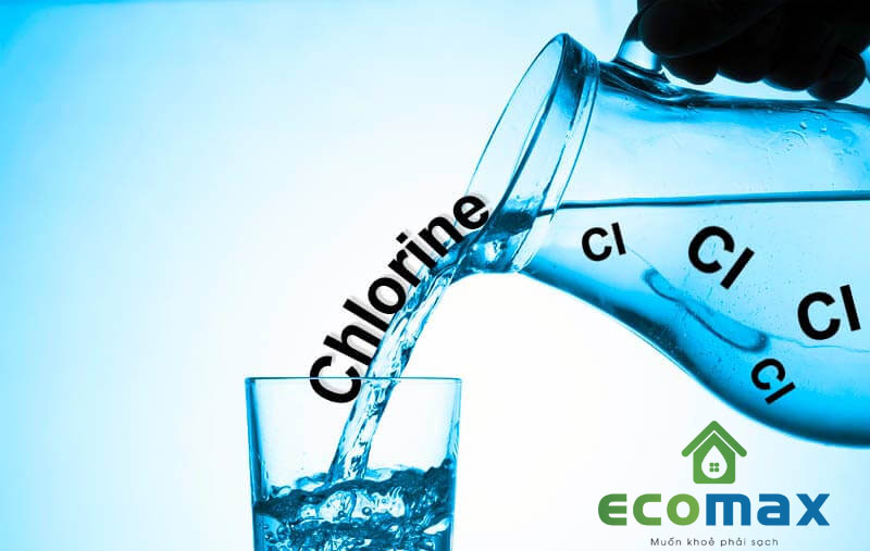 clo tac dung voi nuoc