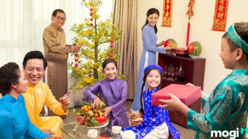 Cách gọi cô dì chú bác bên ngoại