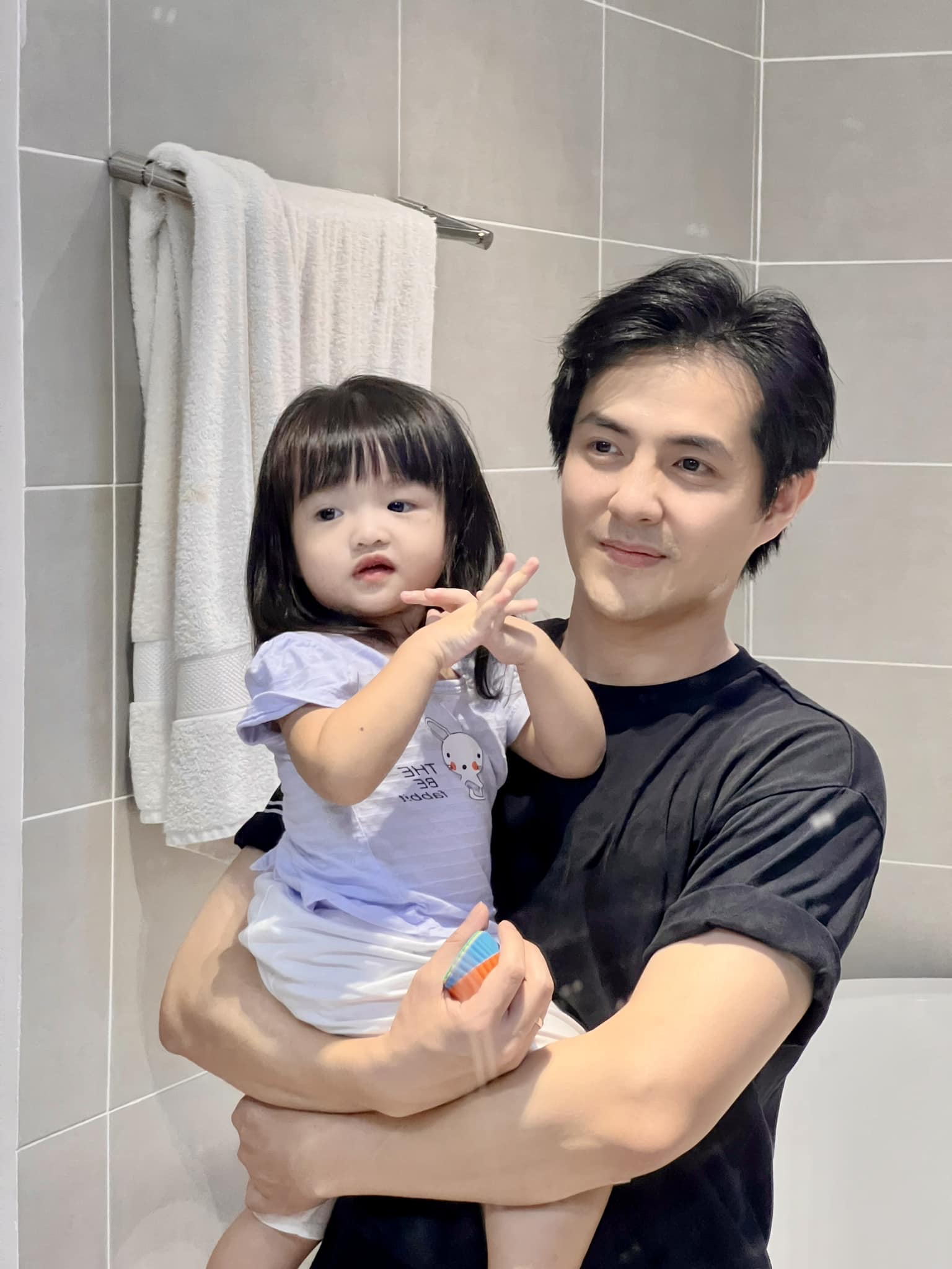 Winnie được nhận xét là bản sao của bố Ông Cao Thắng.