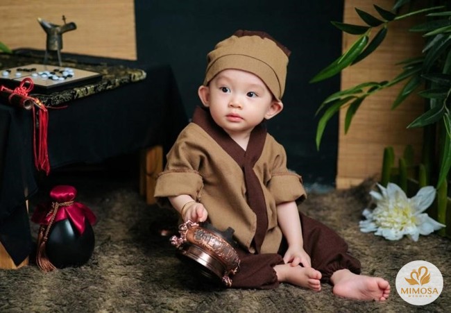 chup anh cho be 1 tuoi