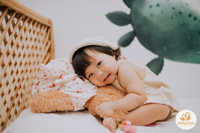 chup anh cho be 1 tuoi