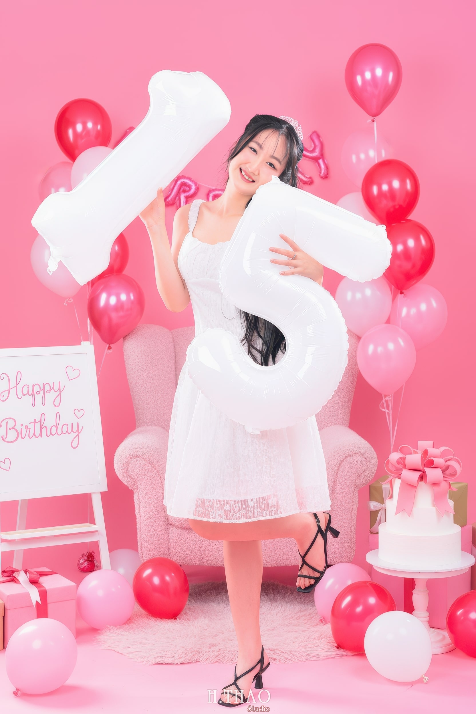 Anh sinh nhat 03 2 min - Bảng giá & concept chụp ảnh sinh nhật đẹp tại Tp.HCM - HThao Studio